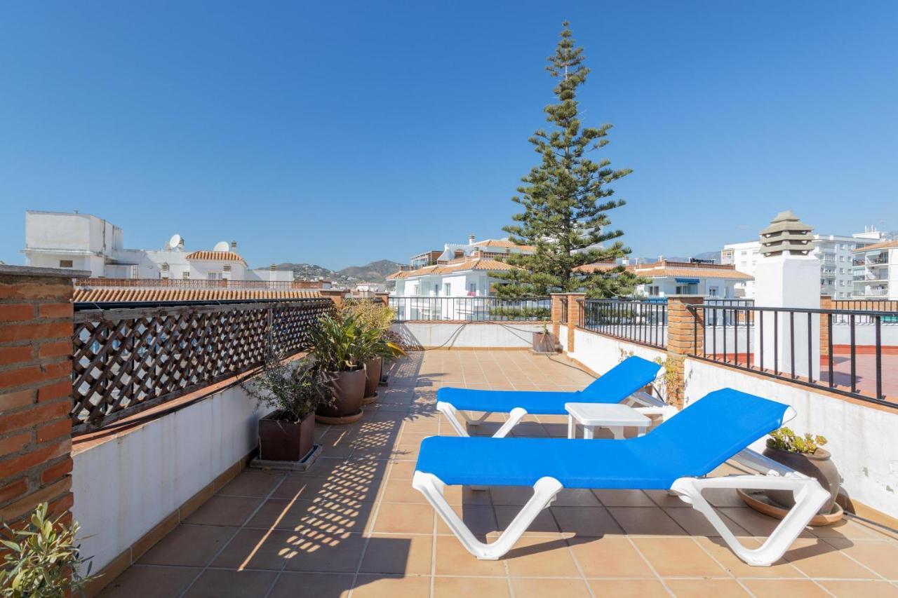 Penthouse In The Heart Of Nerja Apartamento Exterior foto