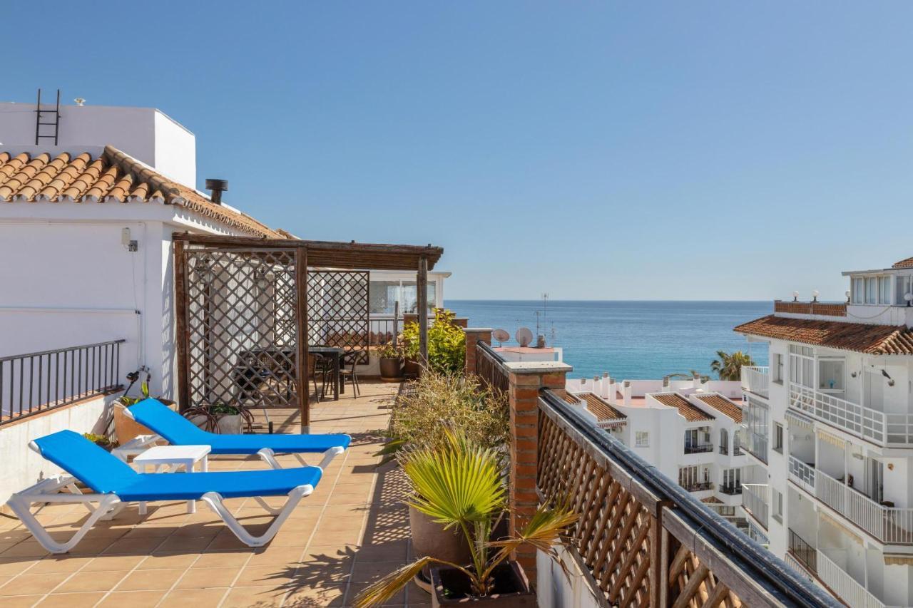 Penthouse In The Heart Of Nerja Apartamento Exterior foto