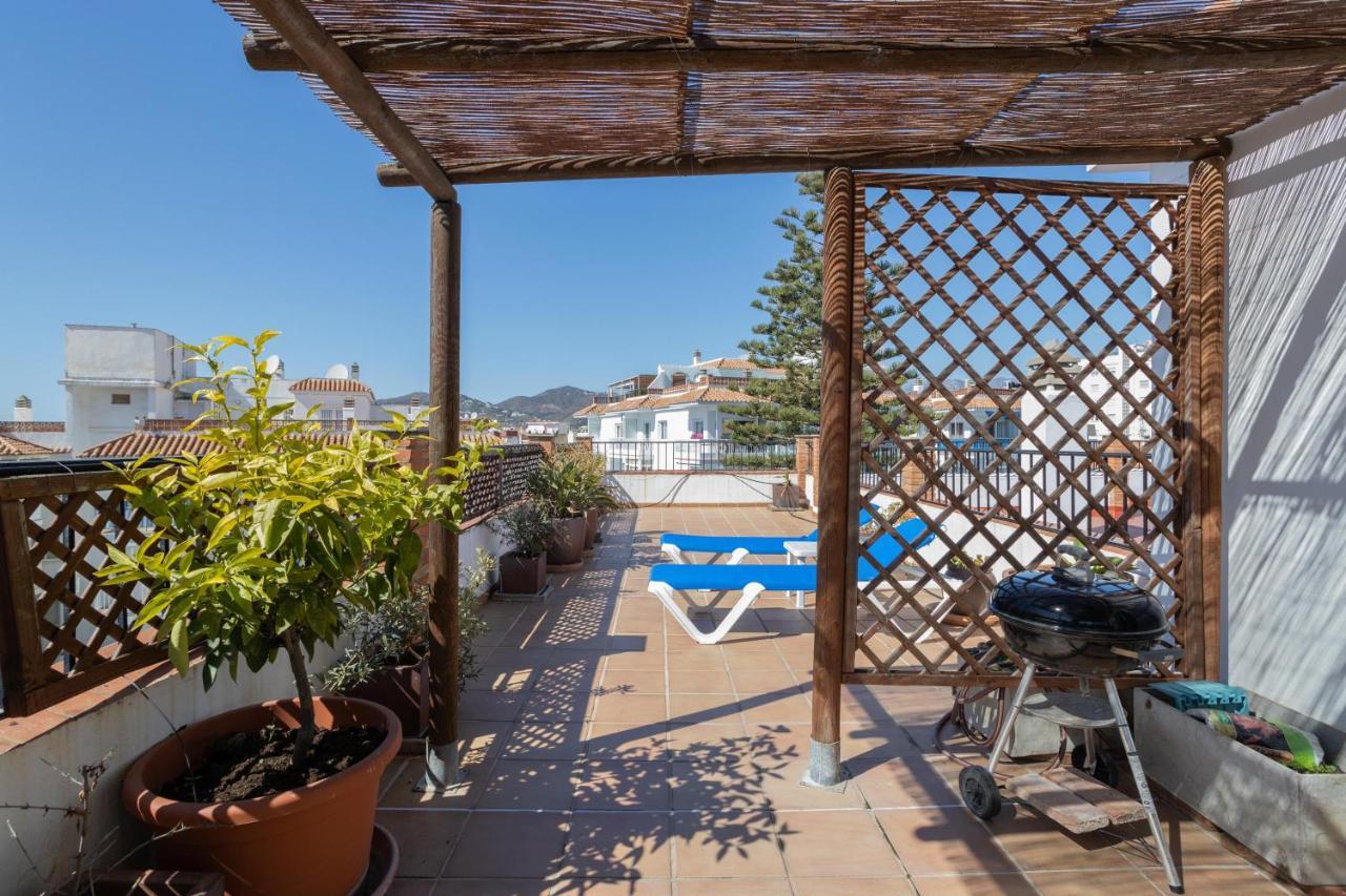 Penthouse In The Heart Of Nerja Apartamento Exterior foto