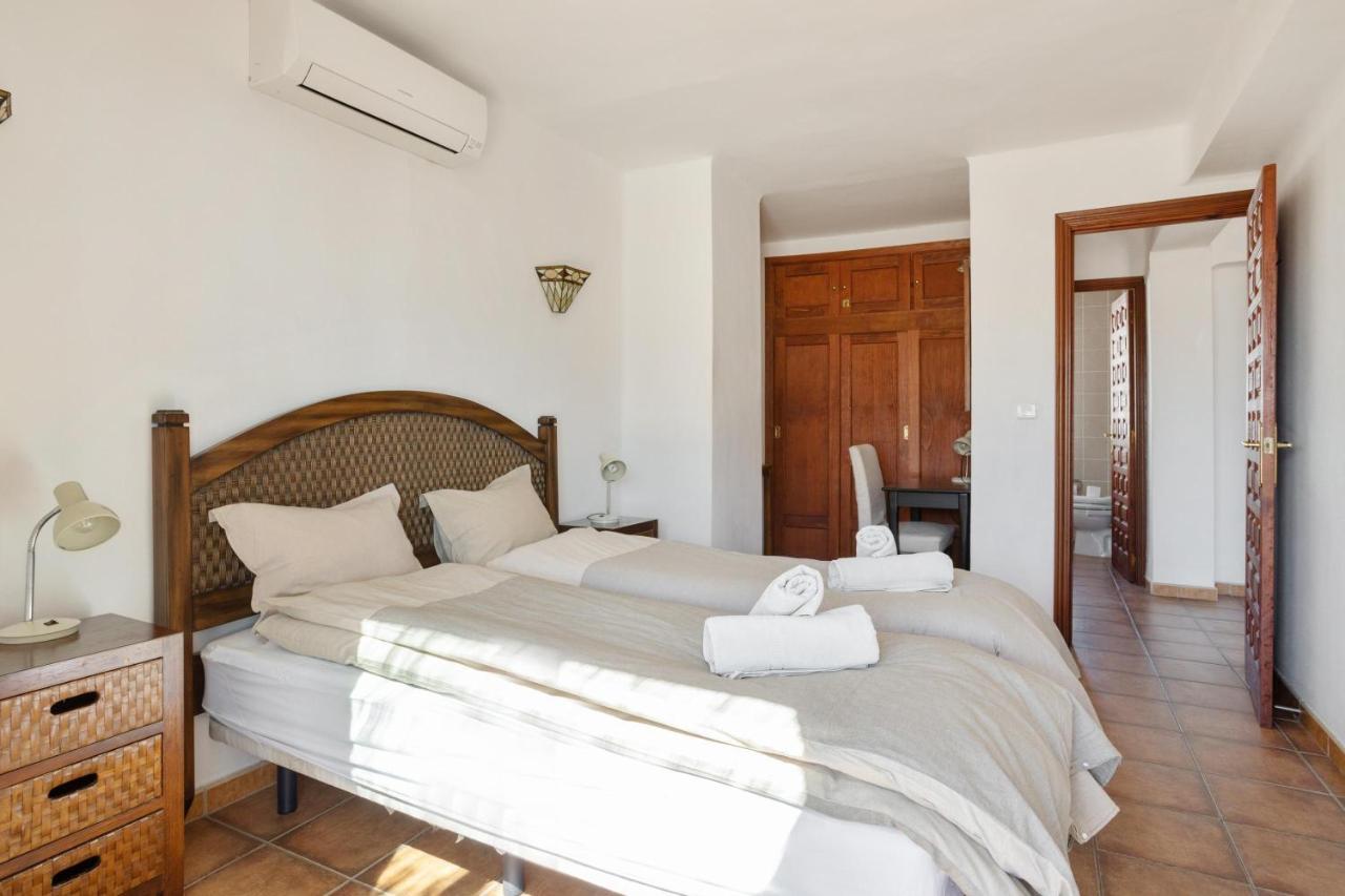 Penthouse In The Heart Of Nerja Apartamento Exterior foto