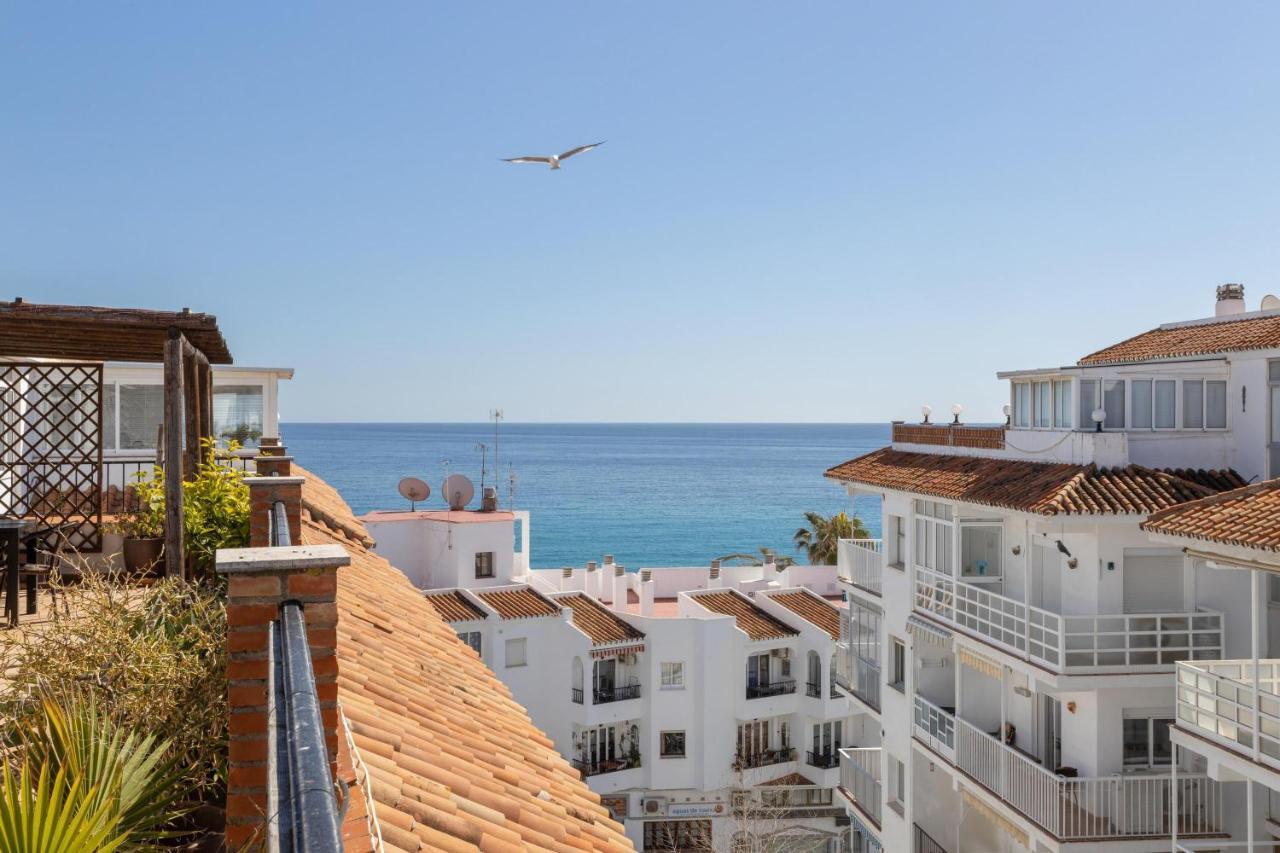 Penthouse In The Heart Of Nerja Apartamento Exterior foto