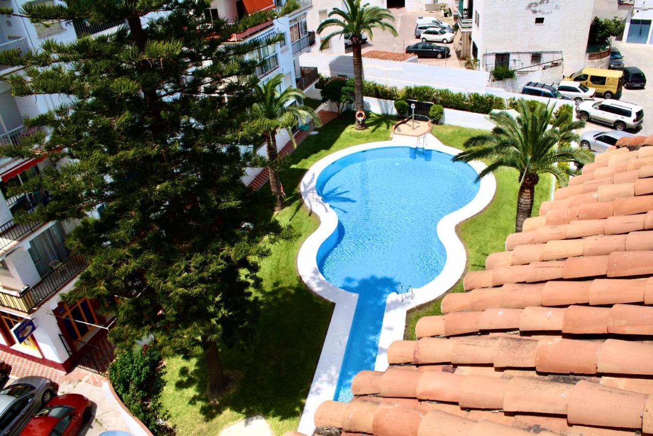 Penthouse In The Heart Of Nerja Apartamento Exterior foto